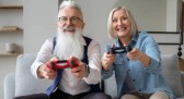Expectativa de vida do brasileiro sobe de 72,8 para 75,5 anos, mas segue abaixo do nível pré-pandemia