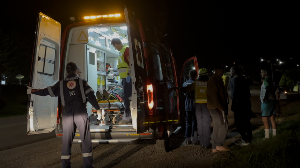 Capotamento na BR-163 deixa três ocupantes com escoriações