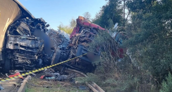 Veículos do Oeste de Santa Catarina se envolvem em acidente com morte