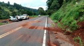 Homem fica ferido após carro colidir com barranco no Oeste de Santa Catarina