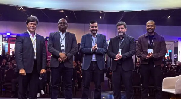 Detran do Paraná cria identidade digital para veículos e apresenta tecnologia inédita no Brasil