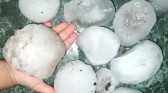 Granizo gigante assusta moradores na Argentina e imagens impressionam