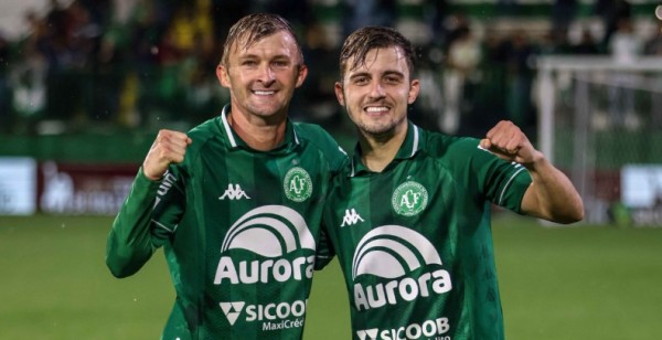 Walter Clar e Carvalheira são os únicos atletas de linha a jogarem todos os jogos da Série B 2025