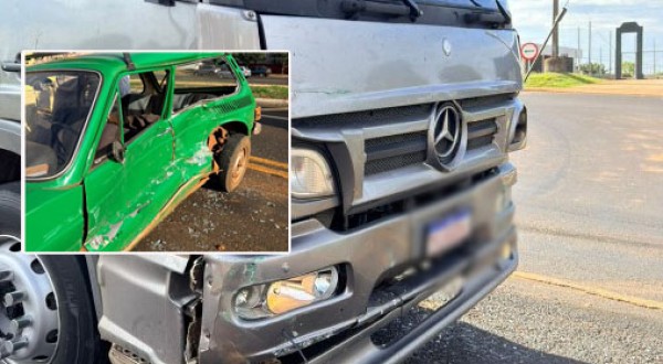 Caminhão de São José do Cedro se envolve em acidente com Brasília na BR-158