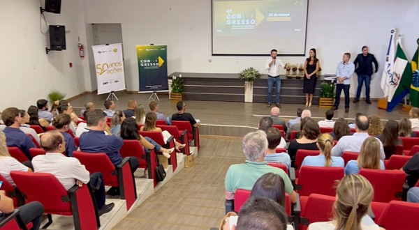 4º Congresso Itinerante de Transporte Rodoviário Internacional é realizado em Dionísio Cerqueira pela ABTI