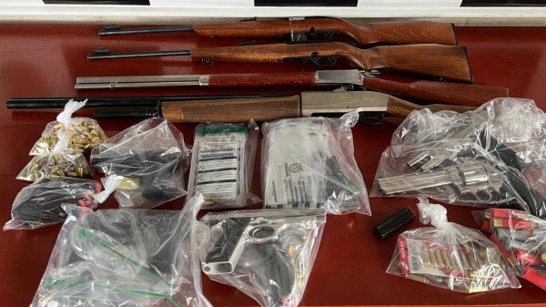 PCPR apreende 10 armas e prende 6 pessoas por posse irregular de arma de fogo