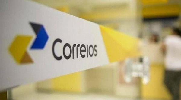 Após parceria, lotéricas receberão encomendas e Correios oferecerão serviços da Caixa