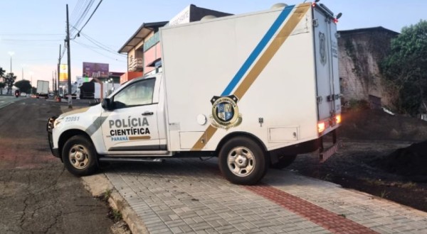 Homem é encontrado morto à facadas em galpão abandonado