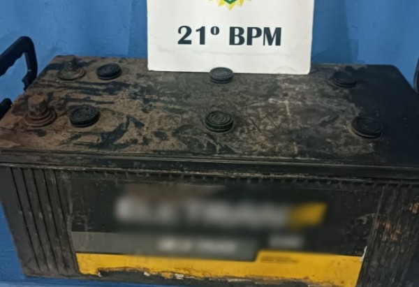 PM recupera segunda bateria furtada em caminhão e prende receptador