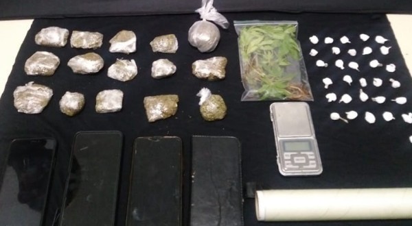 Polícia Militar prende três homens por envolvimento em Trafico de Drogas