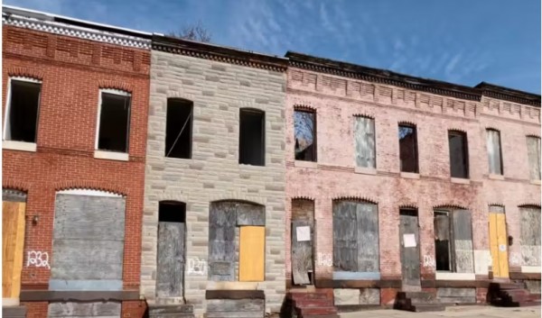 Cidade dos EUA vende casas por 1 dólar para revitalizar bairro; como conseguir