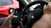 Dois celulares são roubados ou furtados por minuto no Brasil