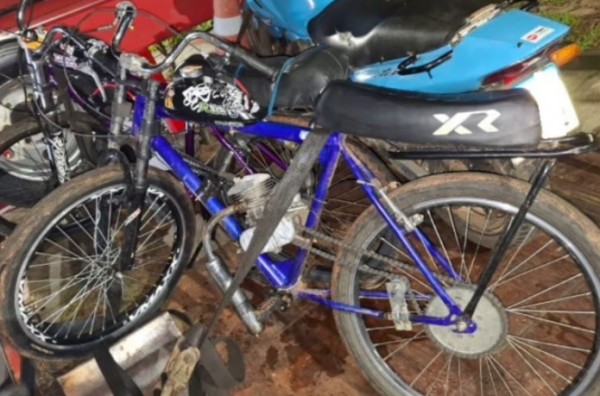 Ciclomotores irregulares e motocicletas são apreendidos em operação de trânsito