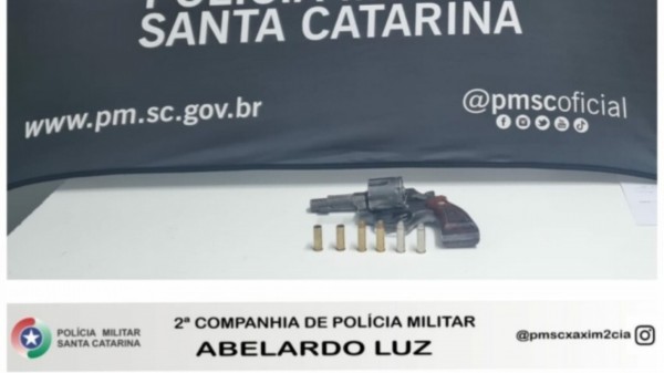 Homem morre ao ser baleado dentro de posto de combustíveis