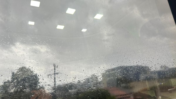 RS entra em alerta para tempestades severas e risco de tornado