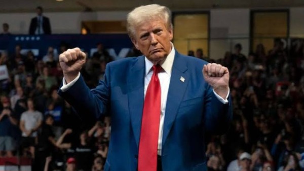 Trump é eleito presidente dos Estados Unidos da América