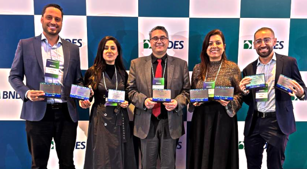 Sicredi é destaque em premiação do BNDES
