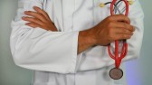 CFM: a cada três horas, um médico é vítima de violência no Brasil
