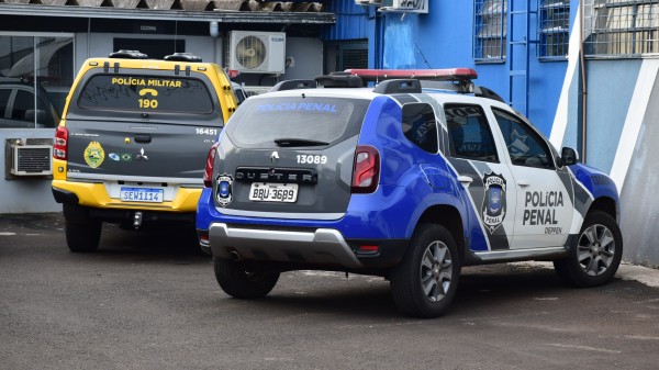 Polícia Militar prende foragido da justiça em operação no Bairro da Cango