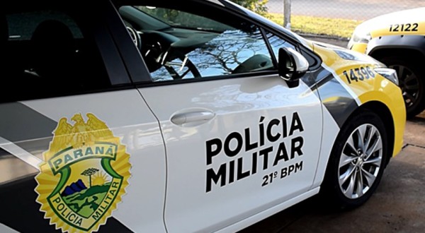 Dois homens são abordados por atitude suspeita e um é preso em Santo Antonio do Sudoeste