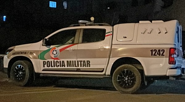 Briga termina com morte de homem e outro é conduzido à delegacia