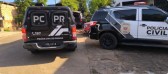Mãe e filho adolescente são presos por tráfico de drogas