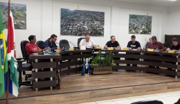 Câmara vota PPA em 1º turno e aprova consórcio para compra de remédios