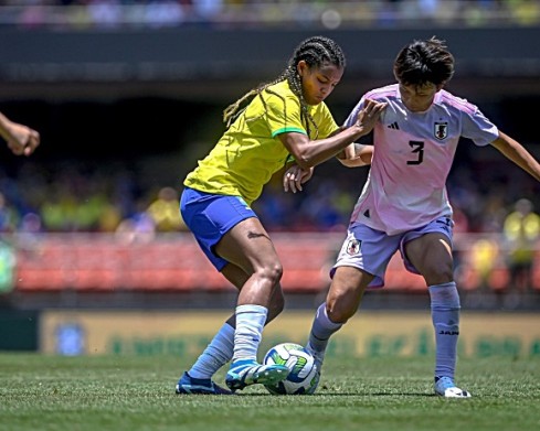 Em jogo apático e sem criatividade da Seleção, Brasil é derrotado pelo Japão