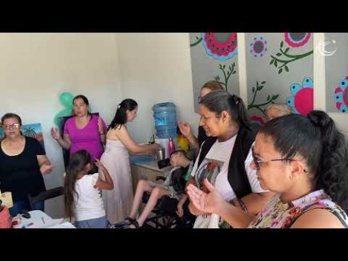 Feira do artesanato é inaugurada na praça Clevelândia em Barracão