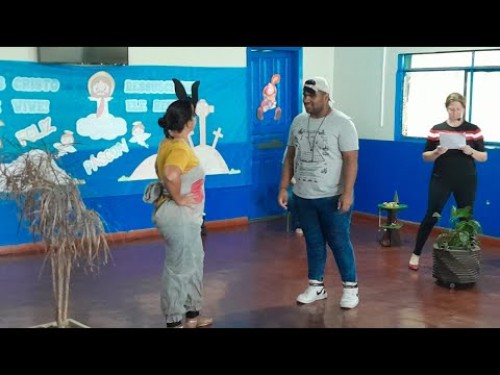 Apresentações alusivas à Páscoa são realizadas na escola Judith Guariente