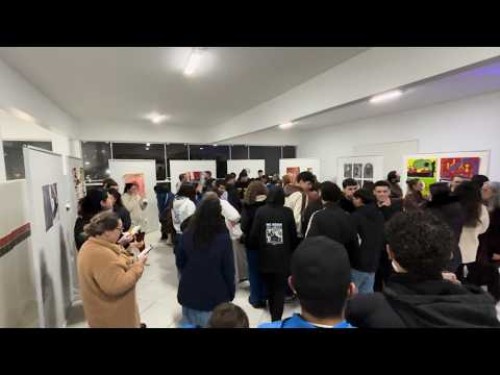Dionísio Cerqueira - Arte ocupa escola e aproxima alunos de novas formas de expressão