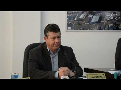 Barracão - Juventino Lisboa toma posse como vereador titular no legislativo barraconense