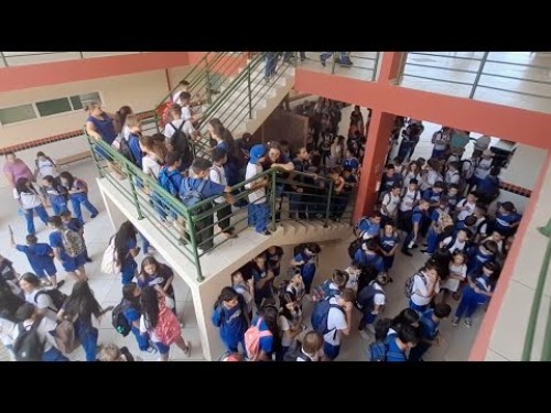 Alunos voltam às aulas na rede estadual de ensino de Santa Catarina