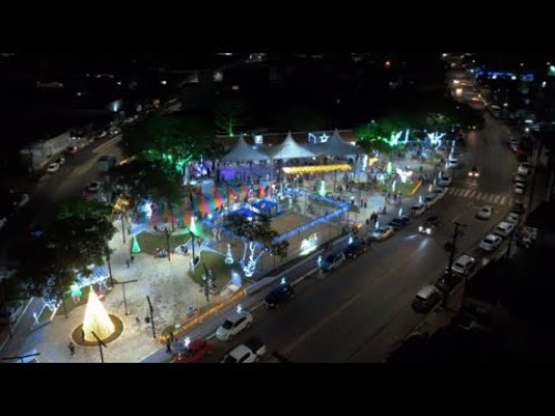 Barracão  reinaugura a Praça Clevelandia e abre o Natal com noite de união e celebração