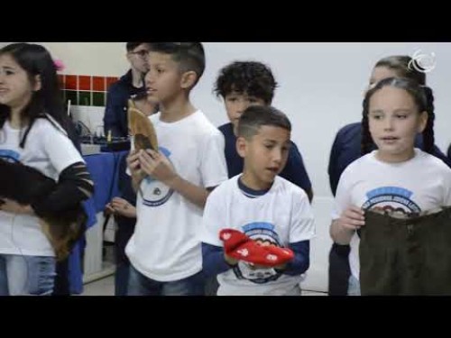 Dionísio Cerqueira  - Escola Irineu Bornhausen realiza 7º Sarau Literário