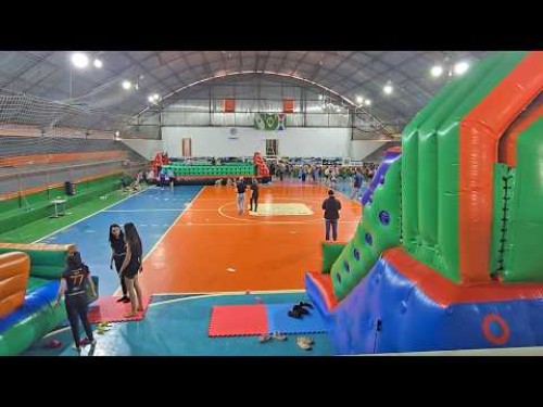 Futebol de sabão, brinquedos e muitos sorrisos marcam festa das crianças que participam das oficinas do CRAS em Barracão